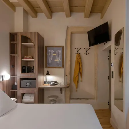 Saint-paul 4*