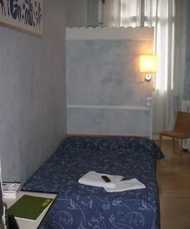 Academie 4* Lyon