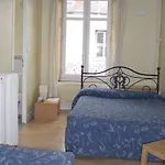 Academie Hotel 4*