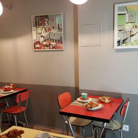 Académie Hotel 4*