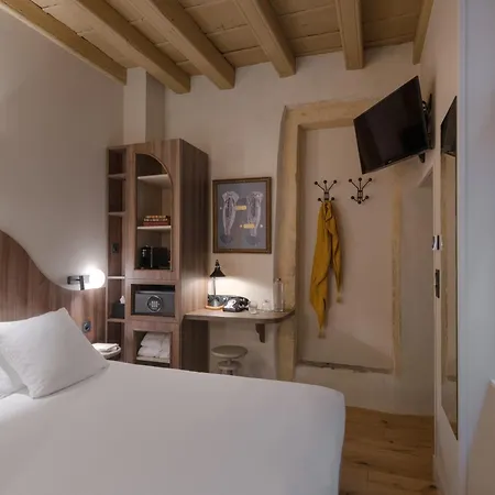 Saint-paul 4*
